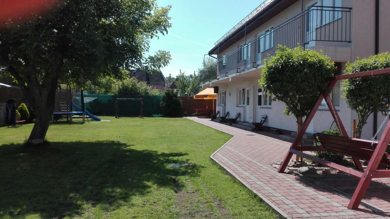 Apartamenty Gosciniec Re-Max Mrzeżyno Dış mekan fotoğraf